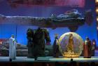 Прикрепленное изображение: ID05234_DI_Gold_of_the_Rhine_Vagner_100604_Mariinsky_Theatre.jpg